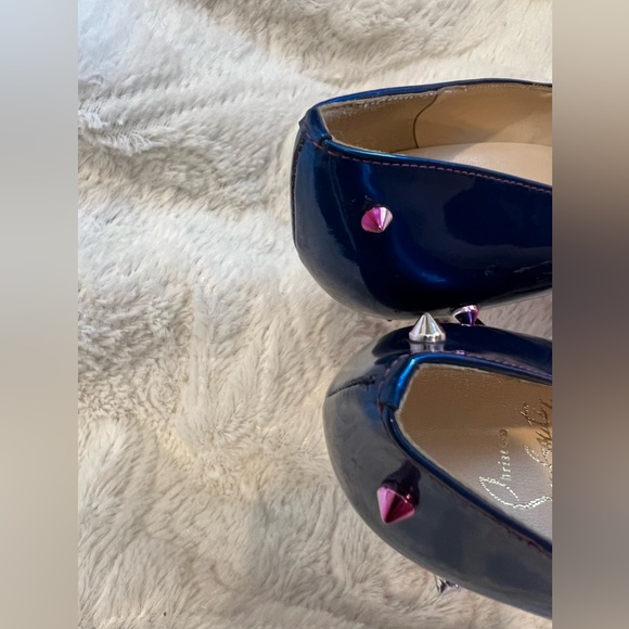 ✨💯 Authentic Christian Louboutin Rockstud studded pointed toe Pump 👠❤️ - Picture 2 of 6